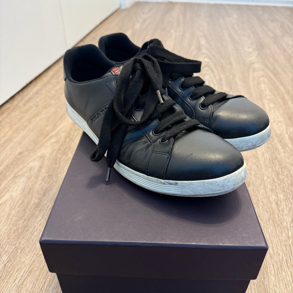 Prada Men's 4E2860 Leather Sneaker Black w. Box - Size 9.5